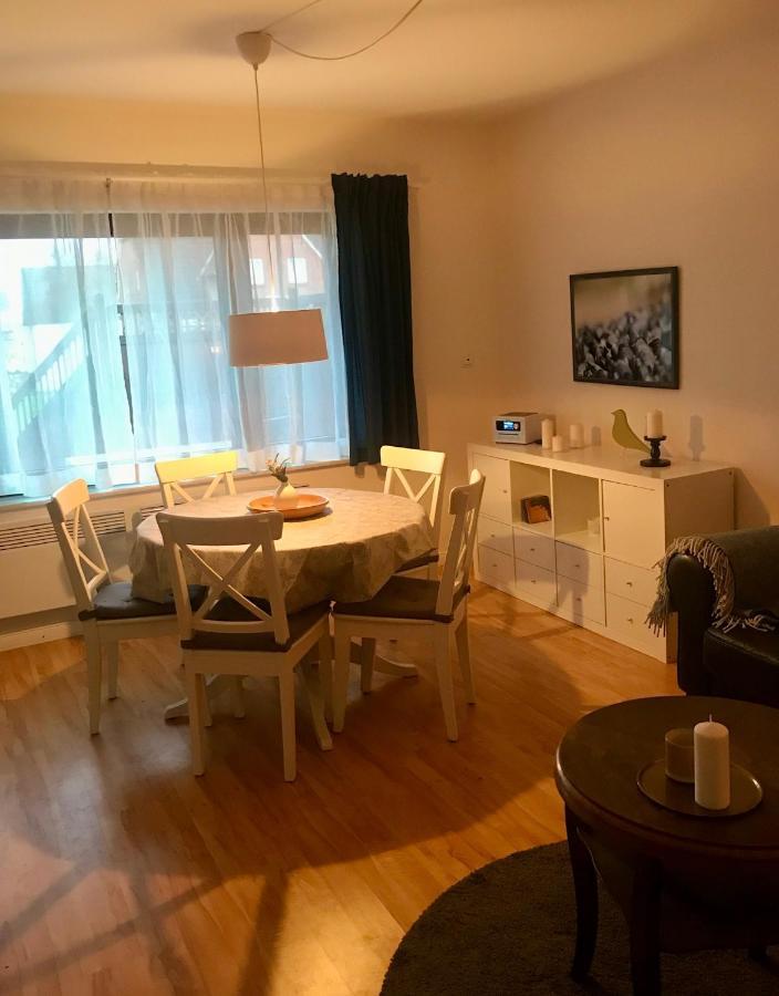 Gemuetliches Ferienhaus Hinterm Deich Nordstrand Luaran gambar